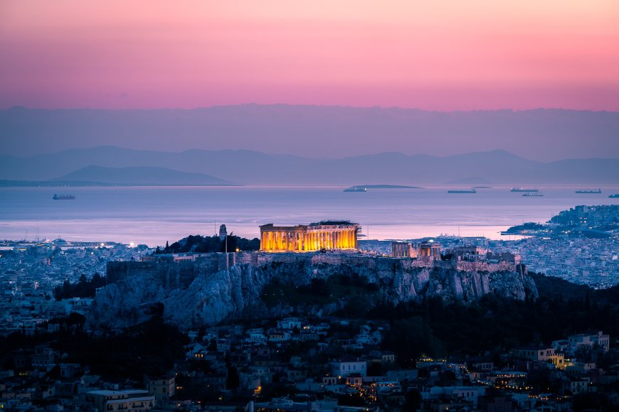 Εκρηκτική άνοδος για τον ελληνικό τουρισμό: Στην κορυφή της ζήτησης για την TUI